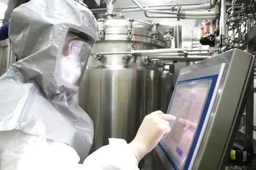 新冠疫苗年產2.2億支 醫保報銷政策與數字內容制作服務的關聯解讀